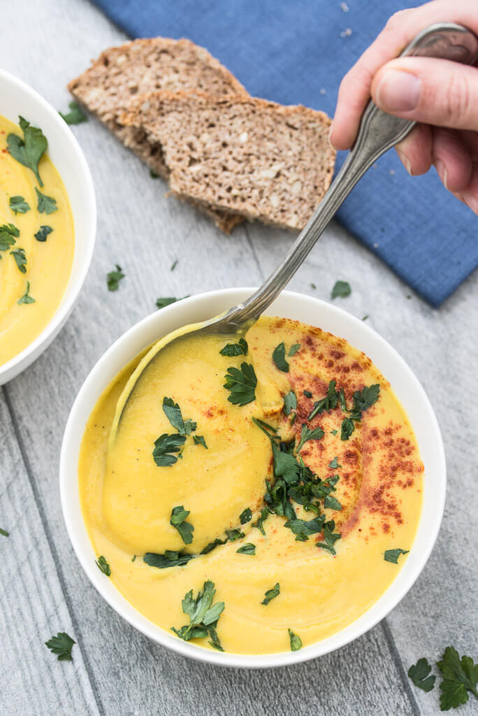 Easy Roasted Butternut Squash Soup Recipe with coconut milk, curry topped with parsley, paprika
