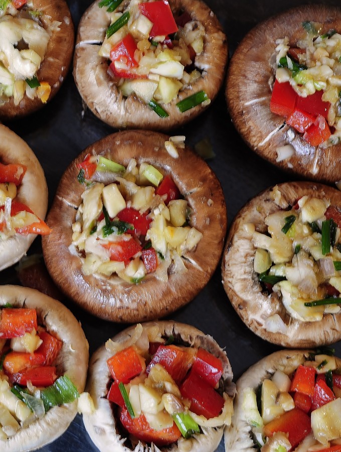 Vegan Stuffed Mushroom recipe with Garlic - Vegan Family Recipes