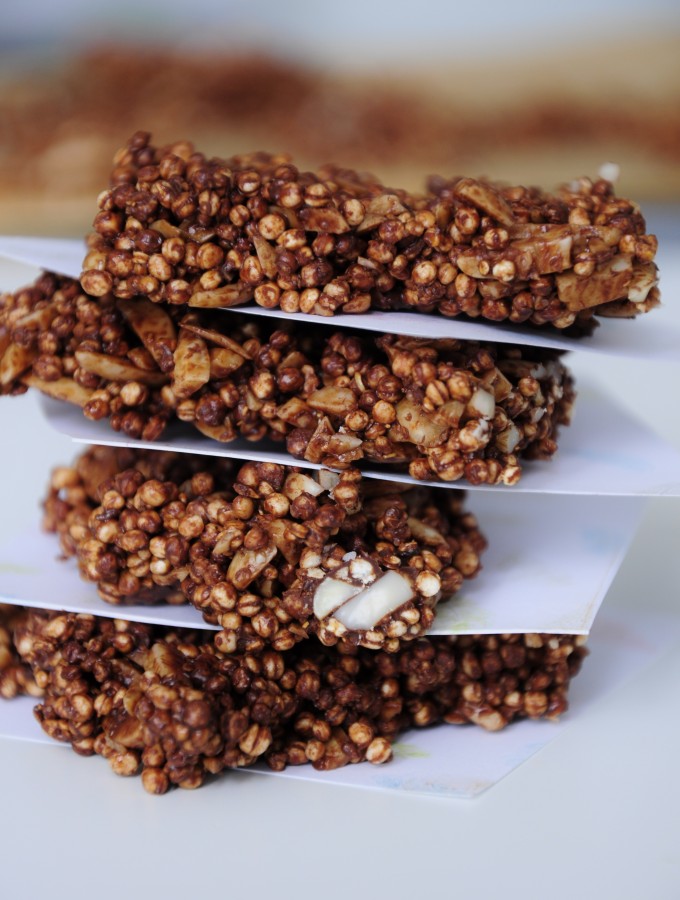 Chocolate Puffed Quinoa Bars Recipe - Vegan Family Recipes