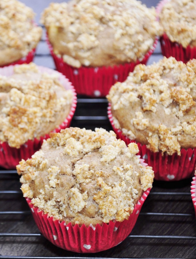 Healthy Apple Banana Muffins Streusel Recipe - Vegan Family Recipes