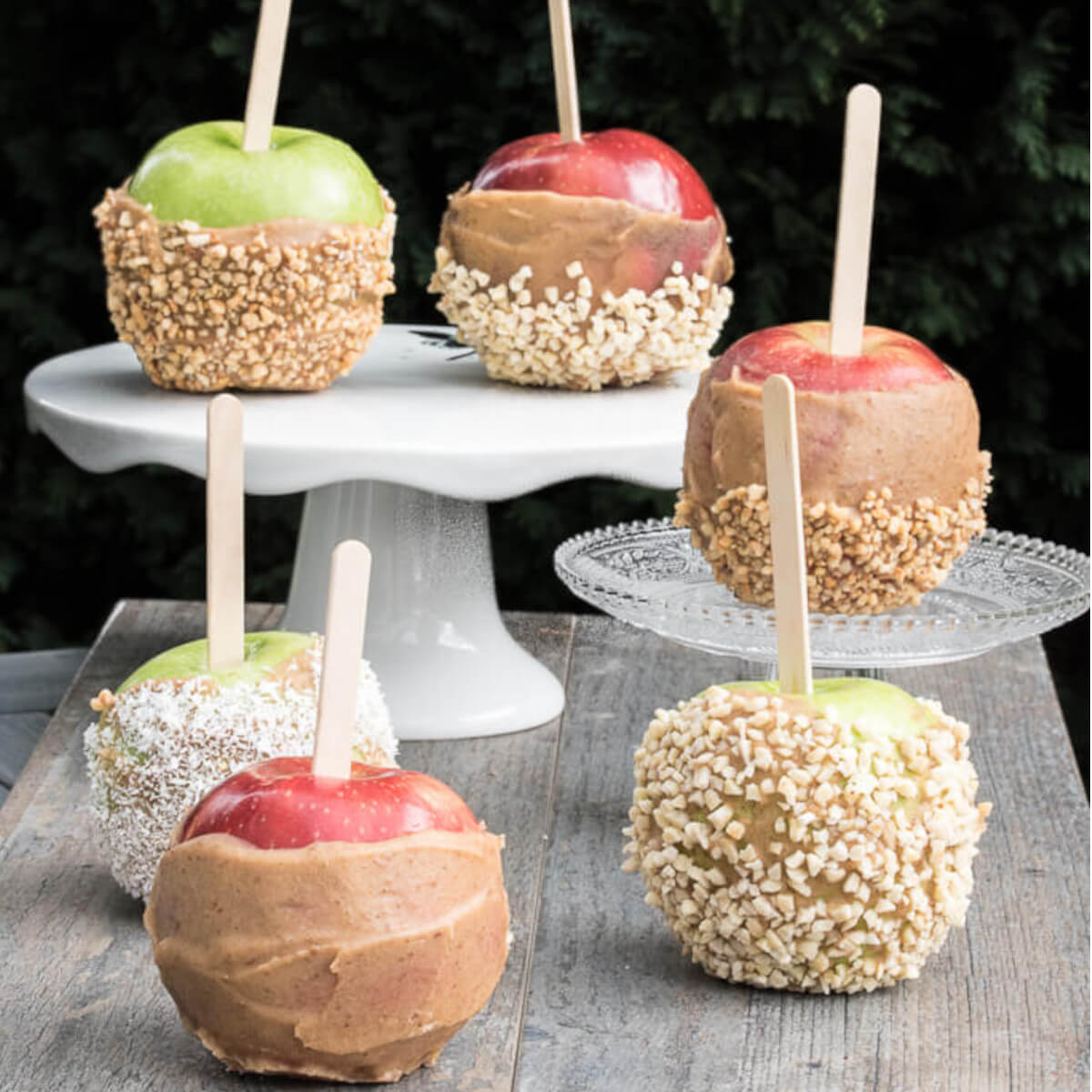 Gluten-free, Raw Vegan Caramel Apple Recipe for Halloween | VeganFamilyRecipes.com | #gf #healthy