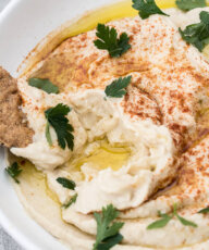 Cauliflower Hummus Recipe - creamy, gluten-free and no oil - Vegan Family Recipes - Veganfamilyrecipes.com